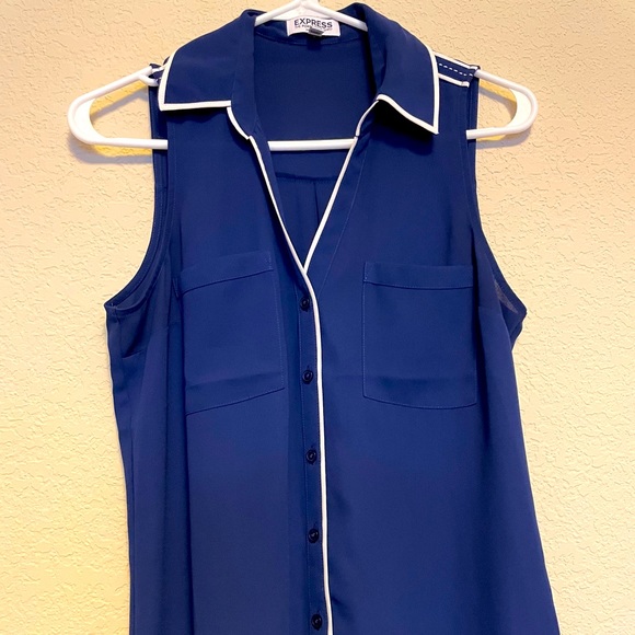 Express blue sleeveless shirt - Picture 1 of 3